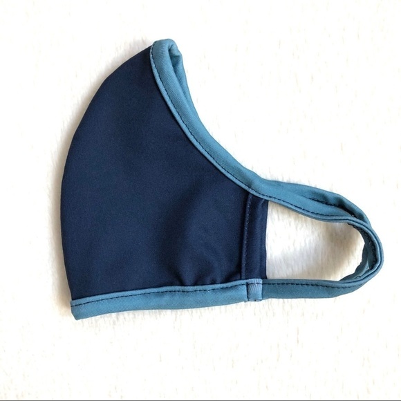 🔴 5 for $10 ONE Blue & Grey Face Mask - Picture 3 of 7